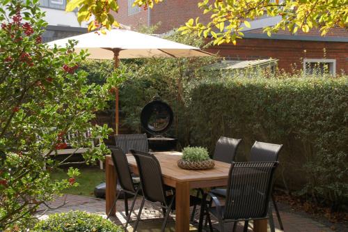 Borkum Ferienhaus Villa Elysée - Grillplatz