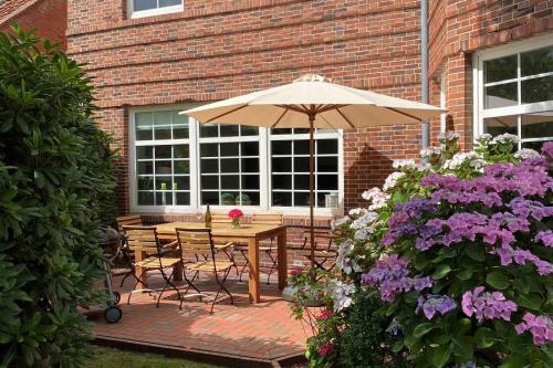 Borkum Ferienhaus Villa Elysée - Terasse