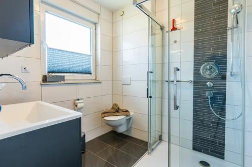 Borkum Ferienwohnung Meeresloge mit Meerblick - Bad 1