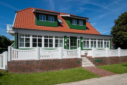 Spiekeroog Ferienwohnung Us Spiekeroog - Haus Bullerbü - Us Spiekeroog - Haus Bullerbü 